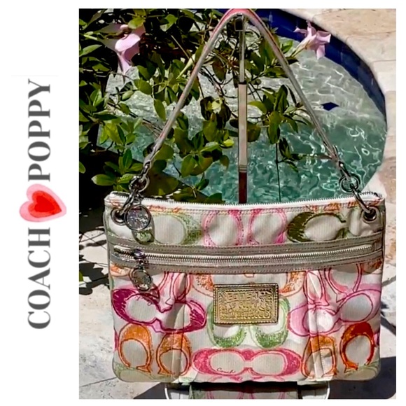 Coach Poppy Dream “C” Hippie Scribble Hobo/Satchel/Crossbody Bag
17049 - Picture 1 of 14